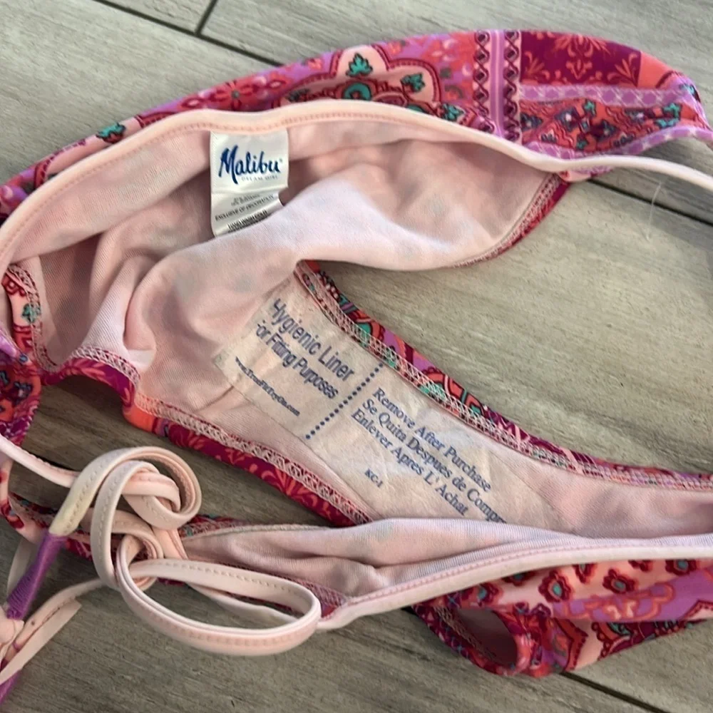 Malibu Dream Girl Pink patchwork print bikini swim bottom size medium NWOT